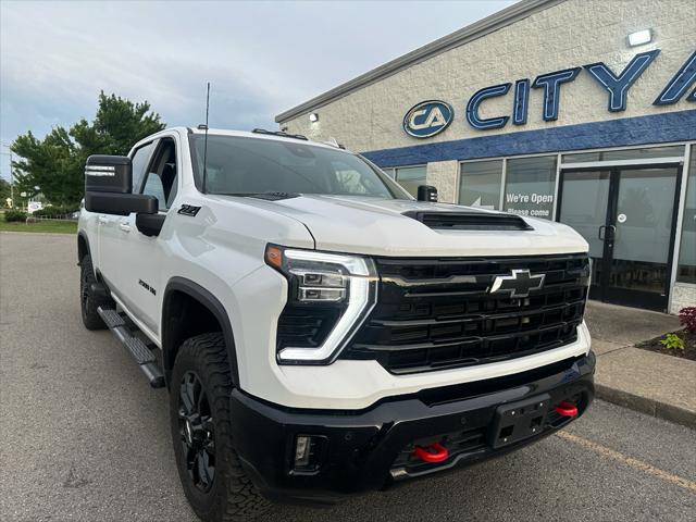 2025 Chevrolet Silverado 2500HD 4WD Crew Cab Standard Bed LTZ