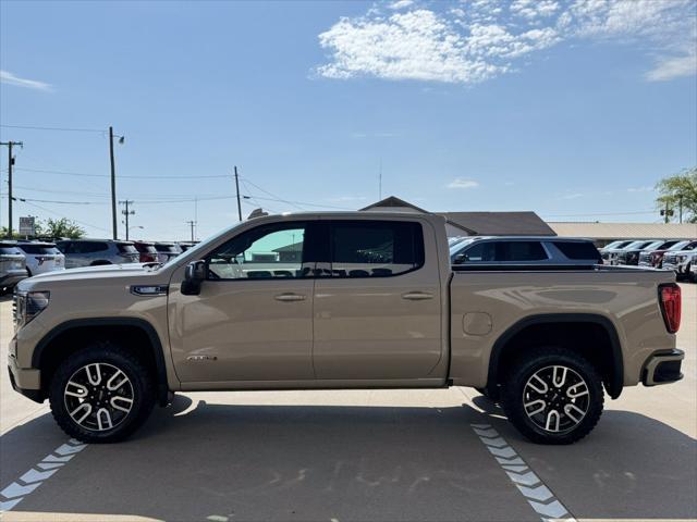 2023 GMC Sierra 1500 4WD Crew Cab Short Box AT4