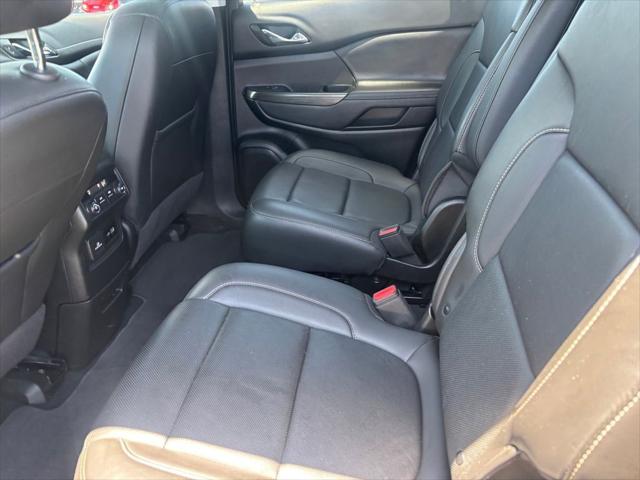 2023 GMC Acadia FWD SLT