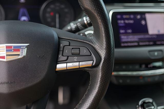 2023 Cadillac XT4 FWD Sport