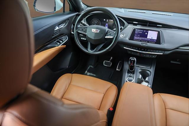 2023 Cadillac XT4 FWD Sport