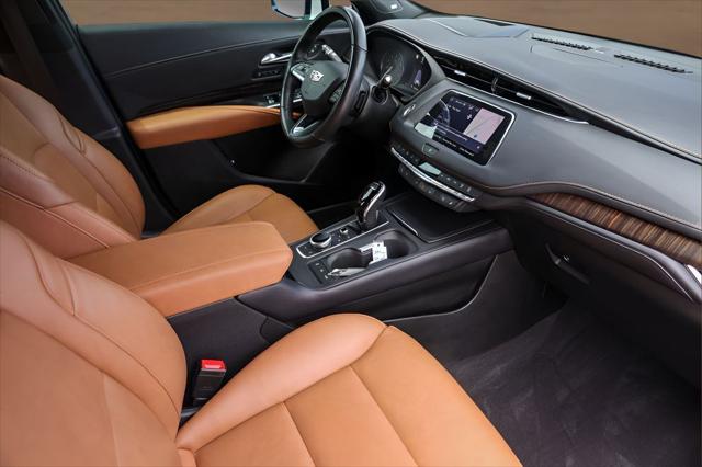 2023 Cadillac XT4 FWD Sport