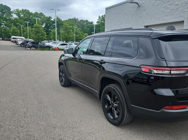 2023 Jeep Grand Cherokee L Altitude 4x4