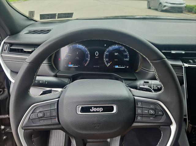 2023 Jeep Grand Cherokee L Altitude 4x4