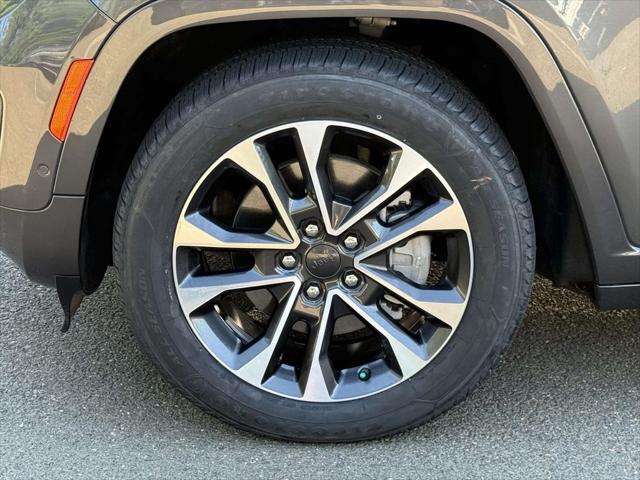 2023 Jeep Grand Cherokee L Overland 4x4