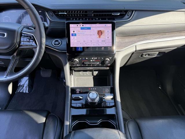 2023 Jeep Grand Cherokee L Overland 4x4