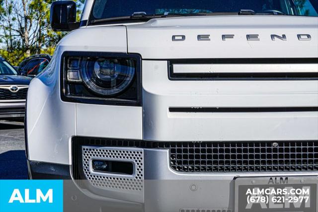 2022 Land Rover Defender 110 SE