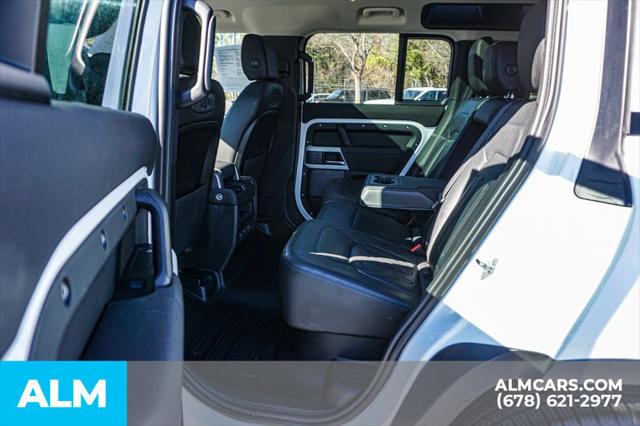 2022 Land Rover Defender 110 SE