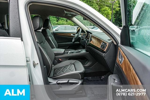 2024 Volkswagen Atlas 2.0T SE
