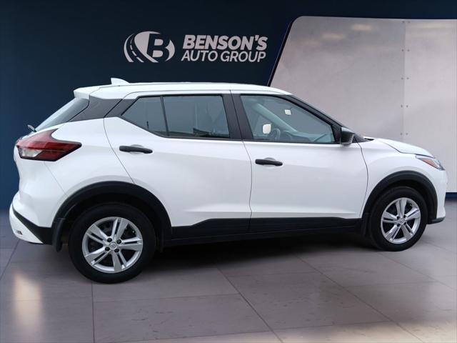 2024 Nissan Kicks S Xtronic CVT