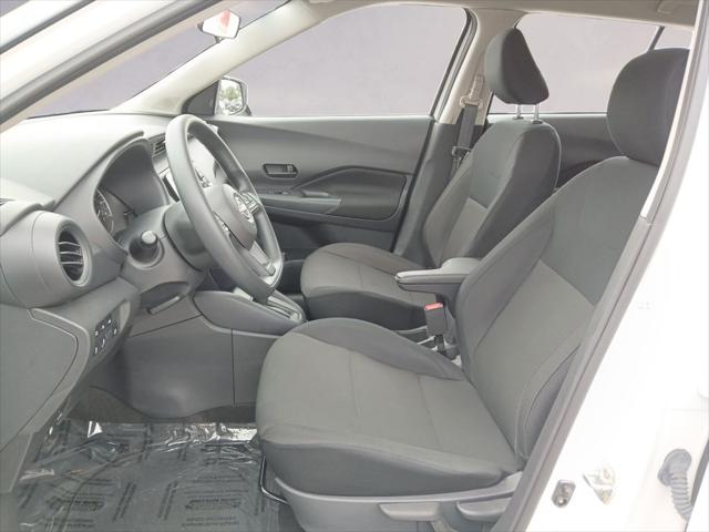 2024 Nissan Kicks S Xtronic CVT