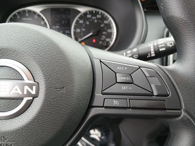 2024 Nissan Kicks S Xtronic CVT