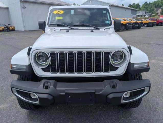 2025 Jeep Wrangler 4-Door Sahara 4x4 2025 Jeep Wrangler 4-Door Sahara 4x4