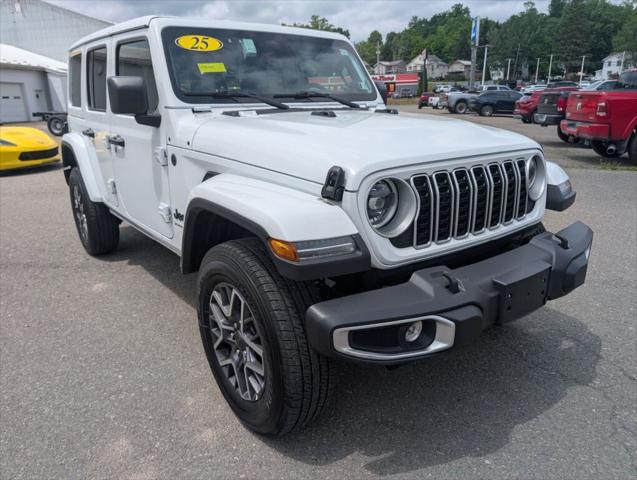 2025 Jeep Wrangler 4-Door Sahara 4x4 2025 Jeep Wrangler 4-Door Sahara 4x4
