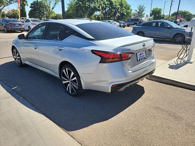 2022 Nissan Altima SR Intelligent AWD