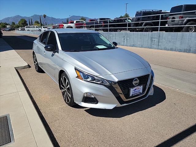 2022 Nissan Altima SR Intelligent AWD