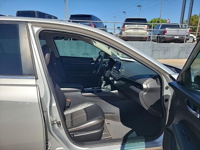 2022 Nissan Altima SR Intelligent AWD