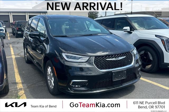 2024 Chrysler Pacifica Touring L for sale in Bend, OR