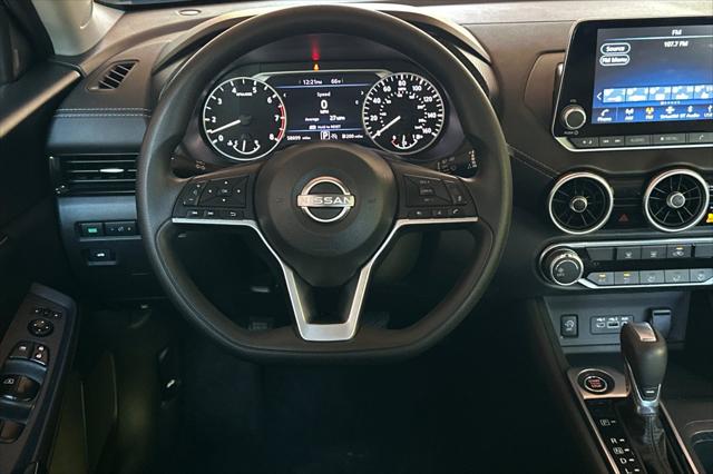 2024 Nissan Sentra SV Xtronic CVT
