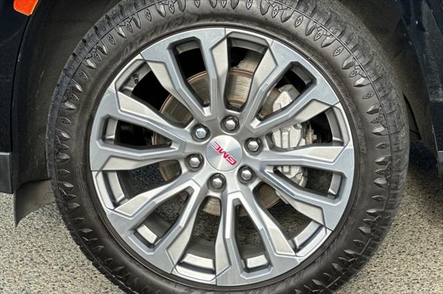 2021 GMC Yukon 4WD Denali
