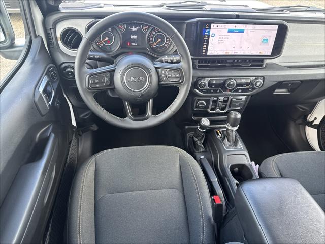 2025 Jeep Wrangler 4-Door Summit 4x4