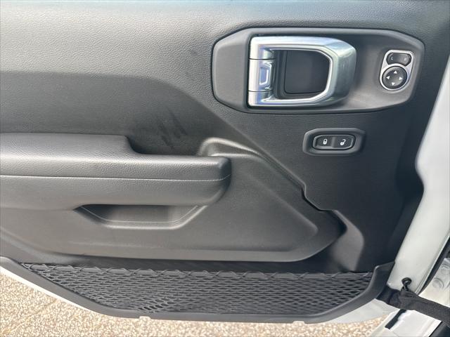 2025 Jeep Wrangler 4-Door Summit 4x4
