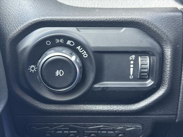 2025 Jeep Wrangler 4-Door Summit 4x4