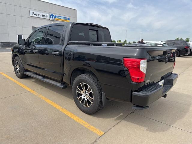 2018 Nissan Titan SV
