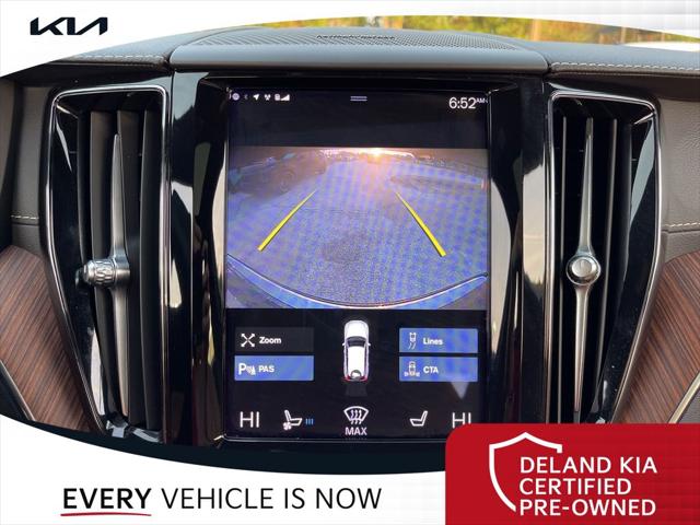 2021 Volvo XC60 T5 Inscription