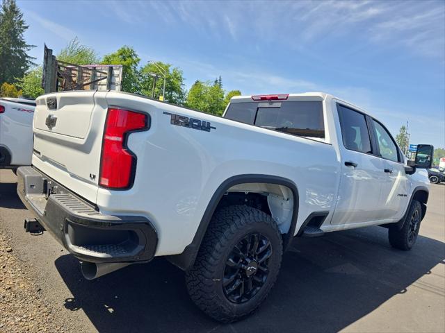 2026 Chevrolet Silverado 2500HD Crew Cab, Standard Bed, LT, 4WD
