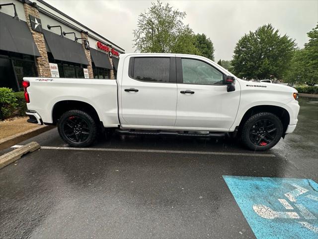 2023 Chevrolet Silverado 1500 4WD Crew Cab Short Bed RST