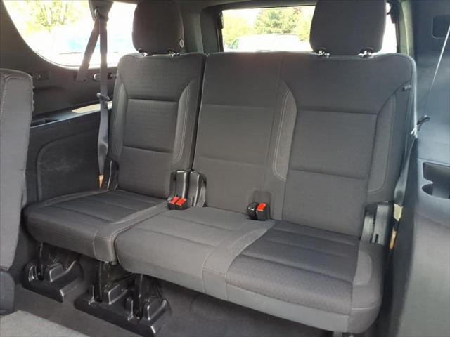 2022 Chevrolet Suburban 4WD LS
