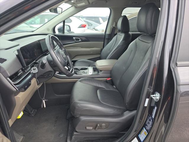 2025 Kia Carnival MPV LXS