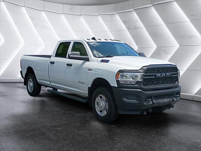 2022 Ram 3500 Tradesman Crew Cab 4x4 8' Box