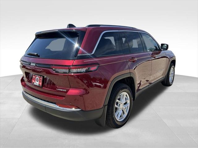 2023 Jeep Grand Cherokee Laredo 4x4