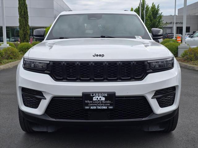 2023 Jeep Grand Cherokee Altitude 4x4