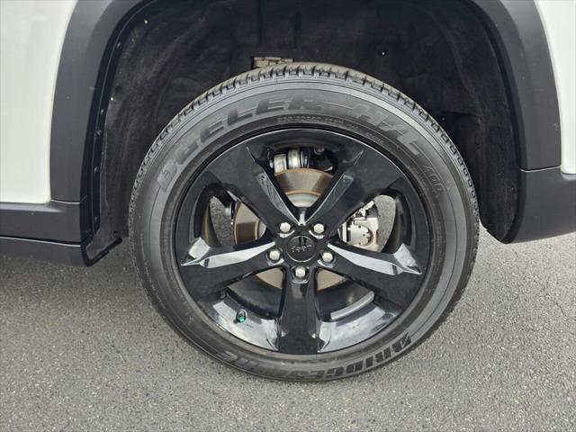 2023 Jeep Grand Cherokee Altitude 4x4