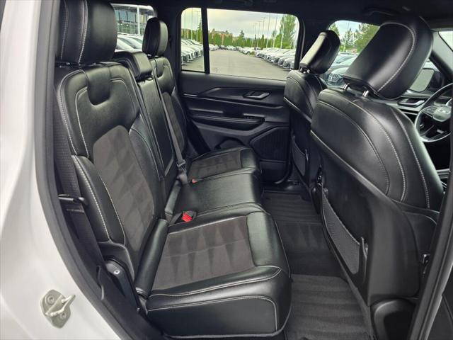 2023 Jeep Grand Cherokee Altitude 4x4