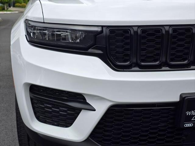 2023 Jeep Grand Cherokee Altitude 4x4