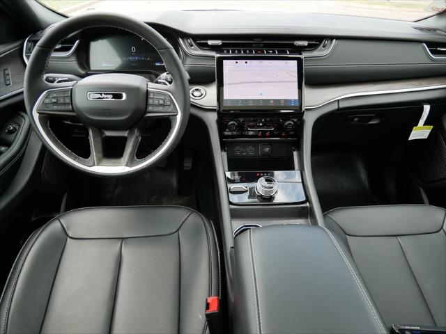 2025 Jeep Grand Cherokee Limited 4x4