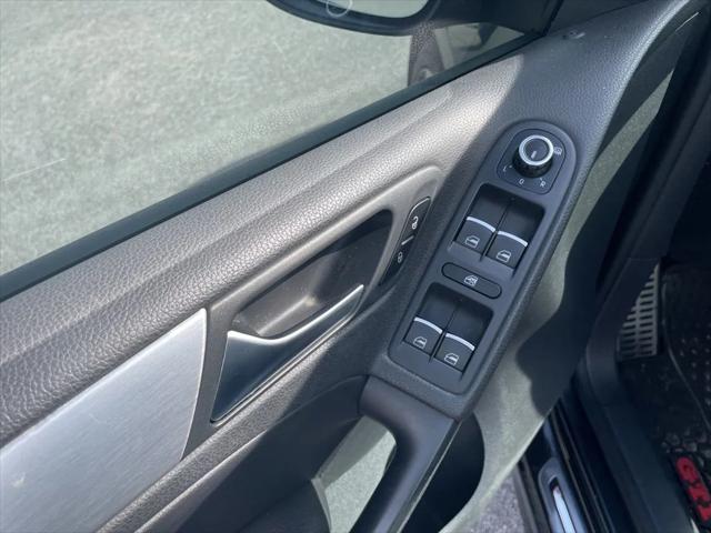 2012 Volkswagen GTI 4-Door Autobahn