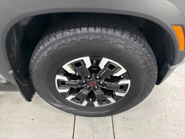 2023 Nissan Frontier Crew Cab PRO-X 4x2