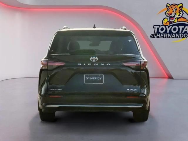 2025 Toyota Sienna Platinum