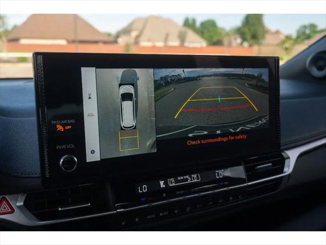 2025 Toyota Sienna Platinum