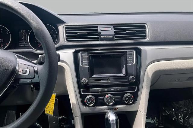 2018 Volkswagen Passat 2.0T S