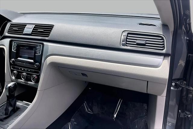 2018 Volkswagen Passat 2.0T S