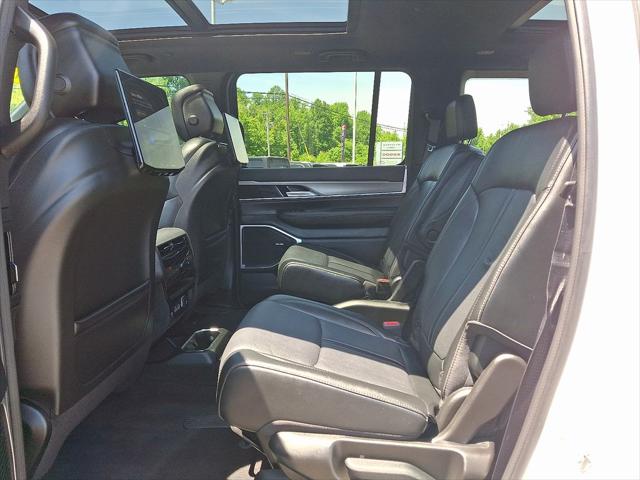 2024 Jeep Wagoneer Series II Carbide 4x4