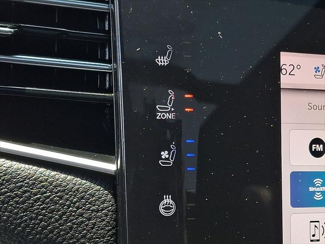 2024 Jeep Wagoneer Series II Carbide 4x4