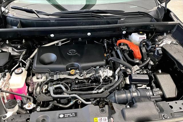 2024 Toyota RAV4 Hybrid LE