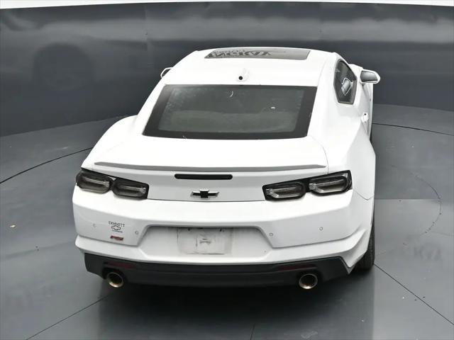 2022 Chevrolet Camaro RWD Coupe 3LT